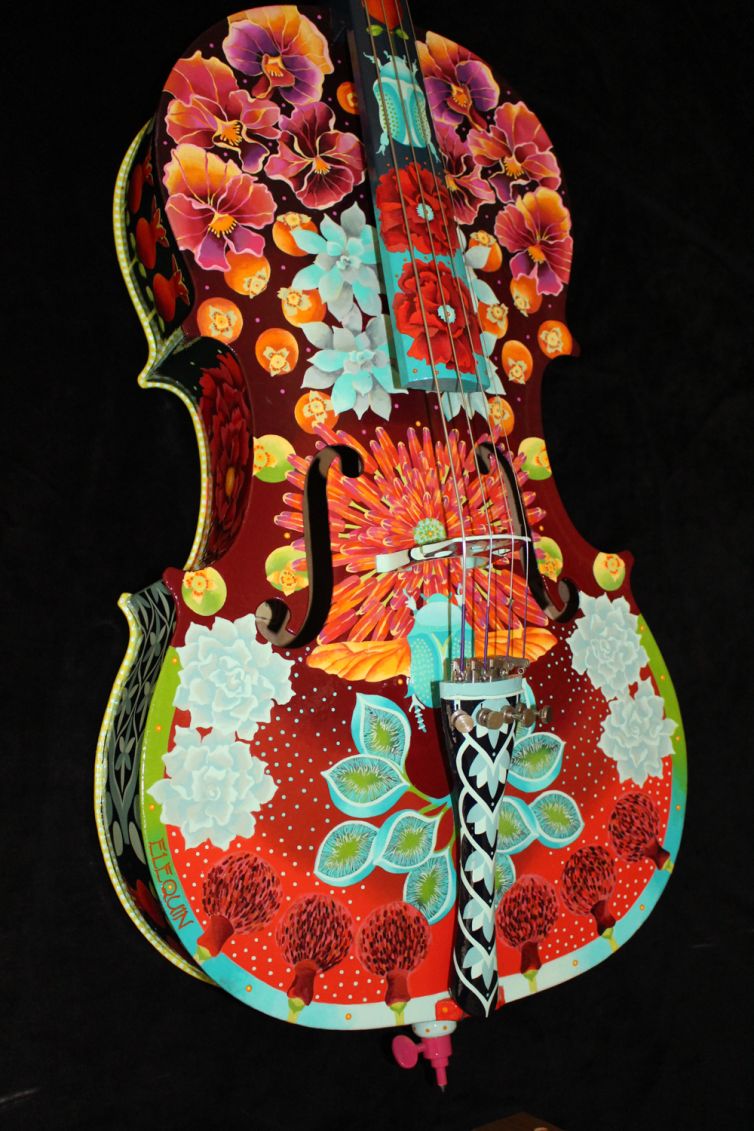 Flowery Oasis Cello