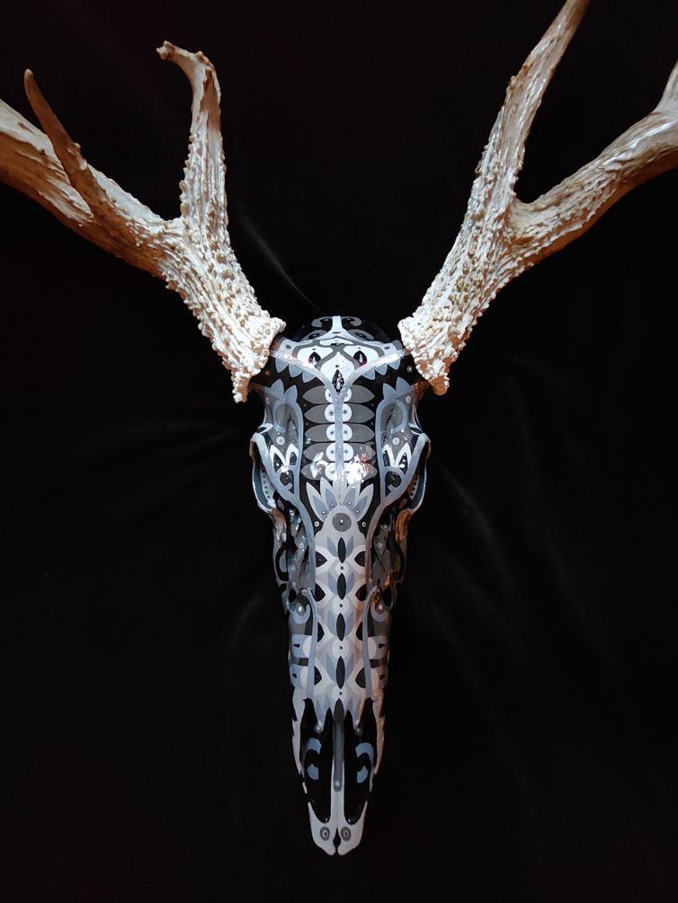 Onyx Deer